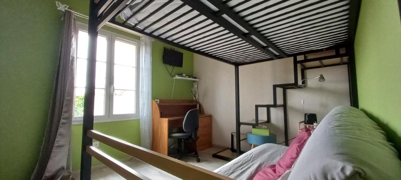 Chambre Familiale Dans Maison Au Calme Segonzac  Экстерьер фото